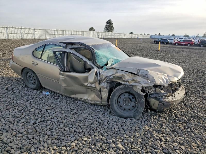 2001 Nissan Altima xe