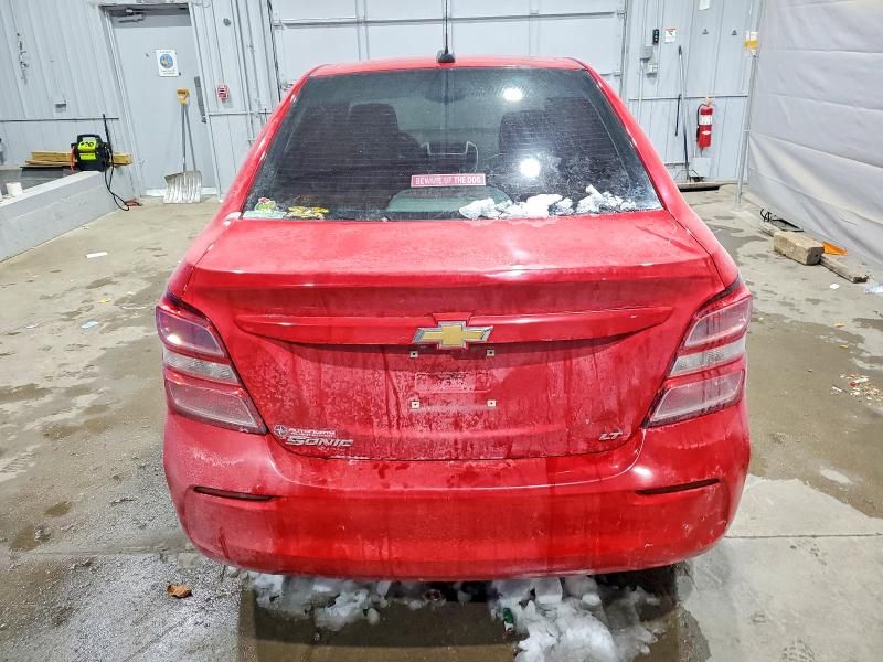 2017 Chevrolet Sonic lt