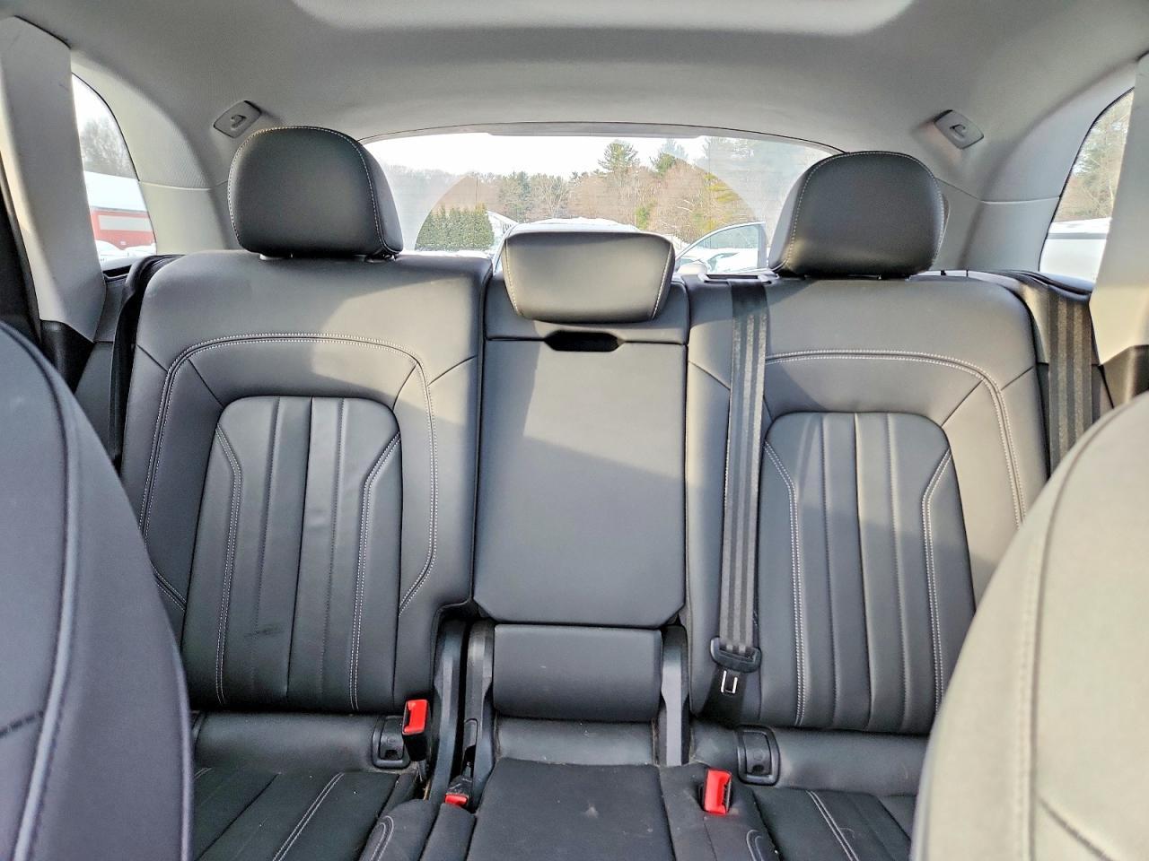 2023 Audi Q5 Premium Plus 45