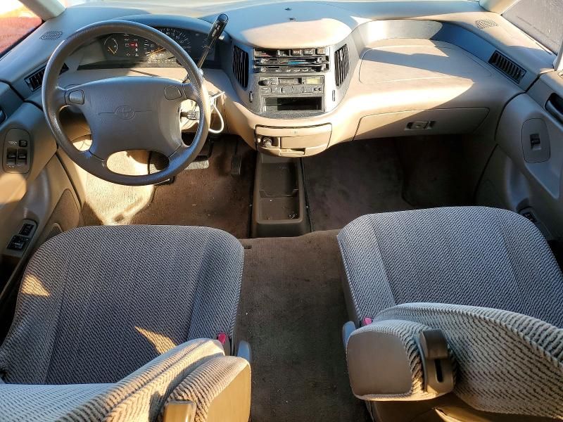 1994 Toyota Previa le