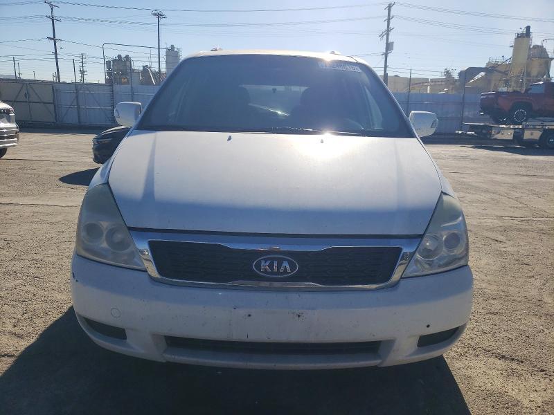 2012 KIA Sedona lx