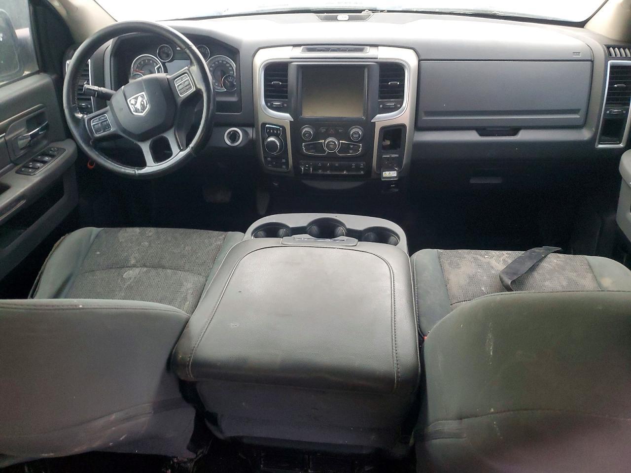 2014 Dodge Ram 1500 slt