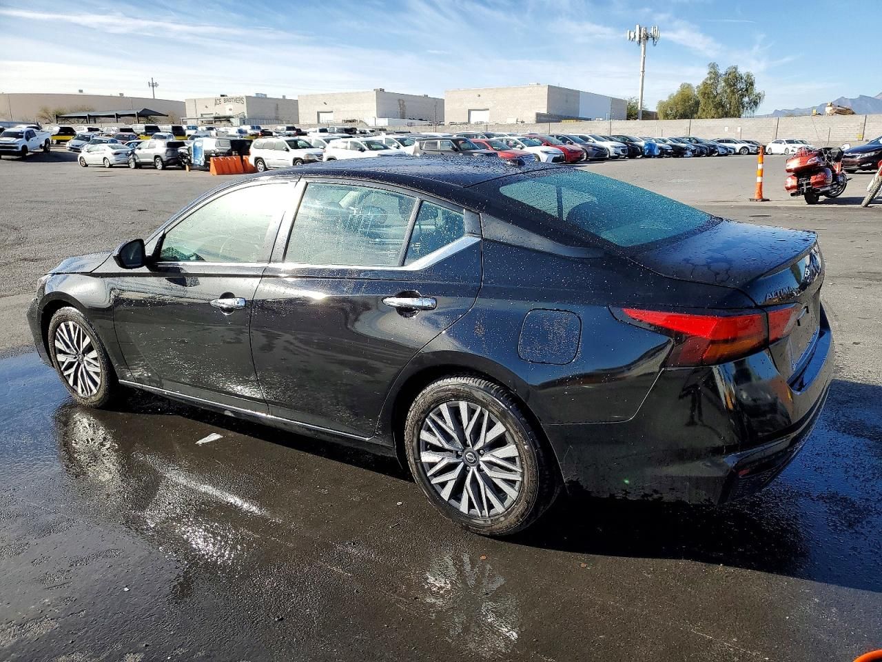 2023 Nissan Altima sv