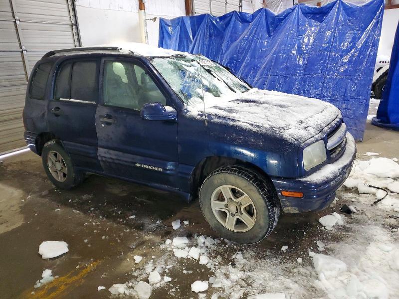 2004 Chevrolet Tracker lt