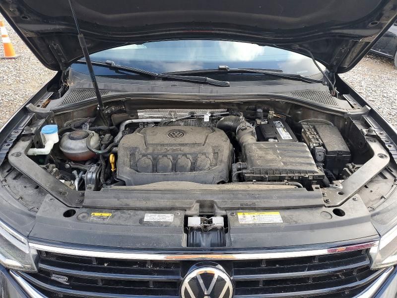 2022 Volkswagen Tiguan se R-line Black