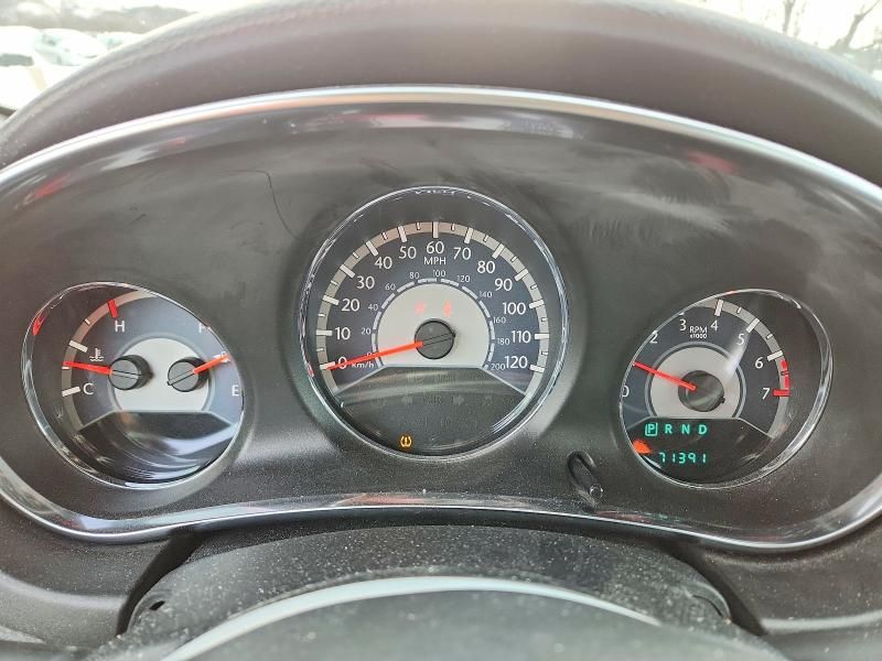 2014 Chrysler 200 lx