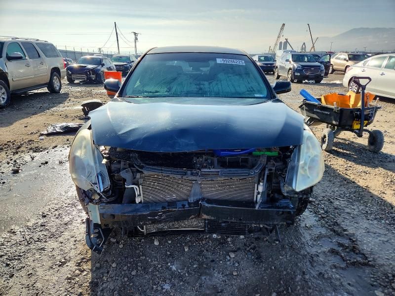 2012 Nissan Altima Base