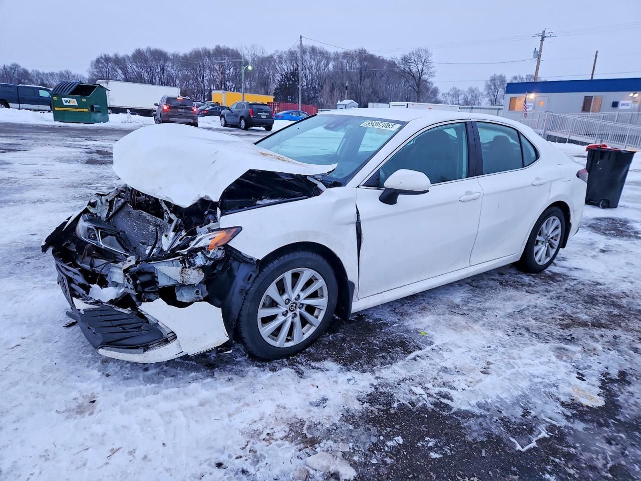 2022 Toyota Camry le