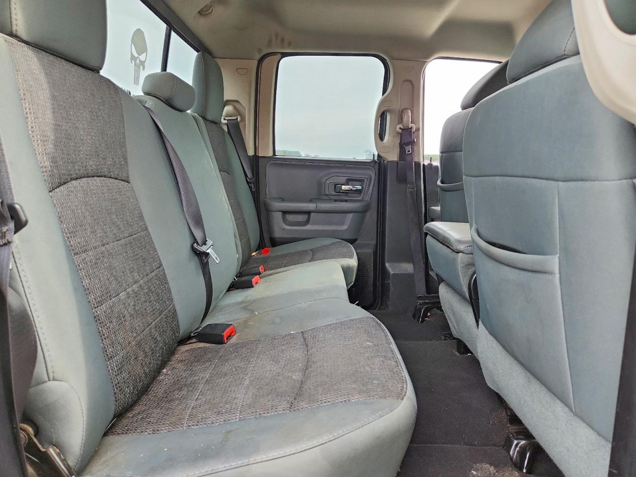2016 Dodge Ram 1500 slt