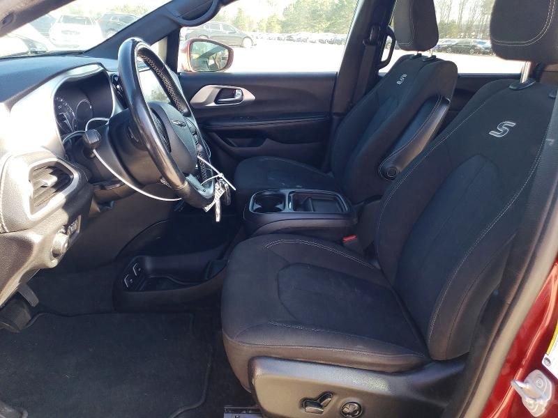 2021 Chrysler Pacifica Touring