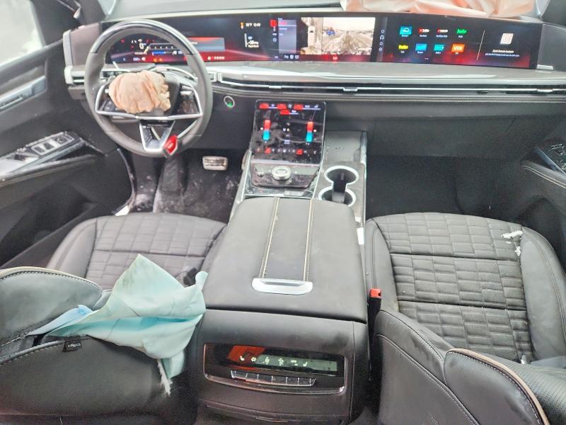 2026 Cadillac Escalade v esv