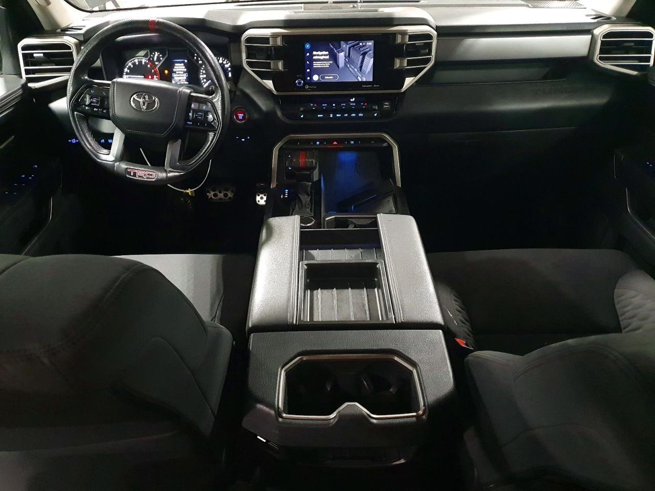 2022 Toyota Tundra Crewmax SR5