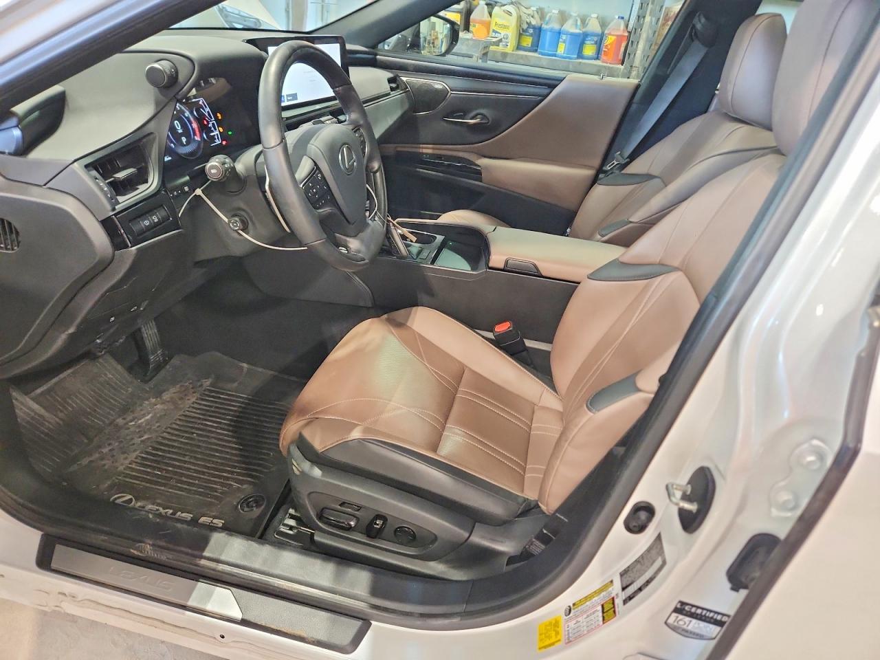 2025 Lexus Es 350 Base
