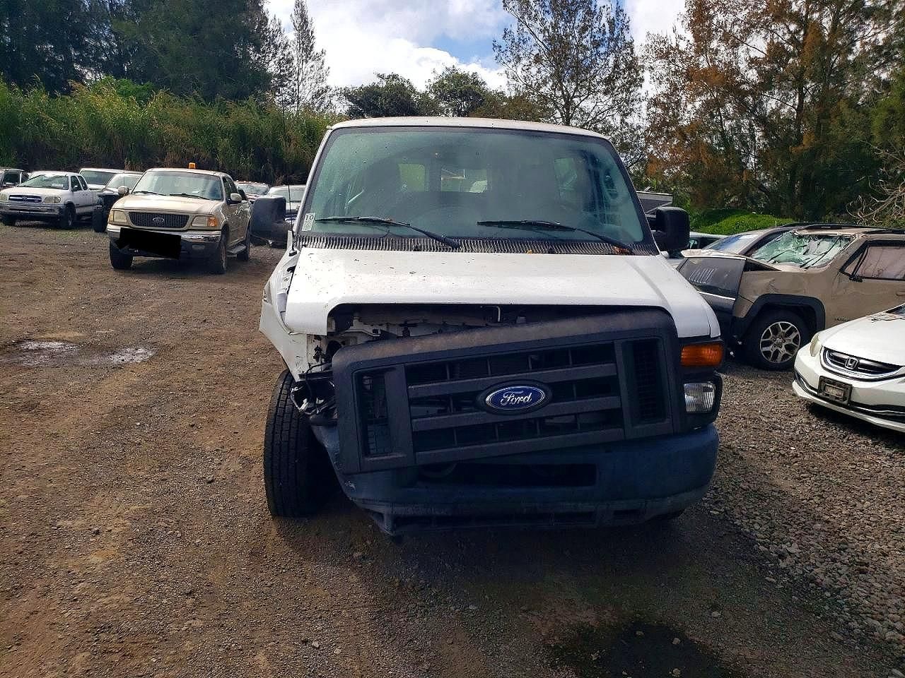 2011 Ford Econoline E350 Super Duty Wagon