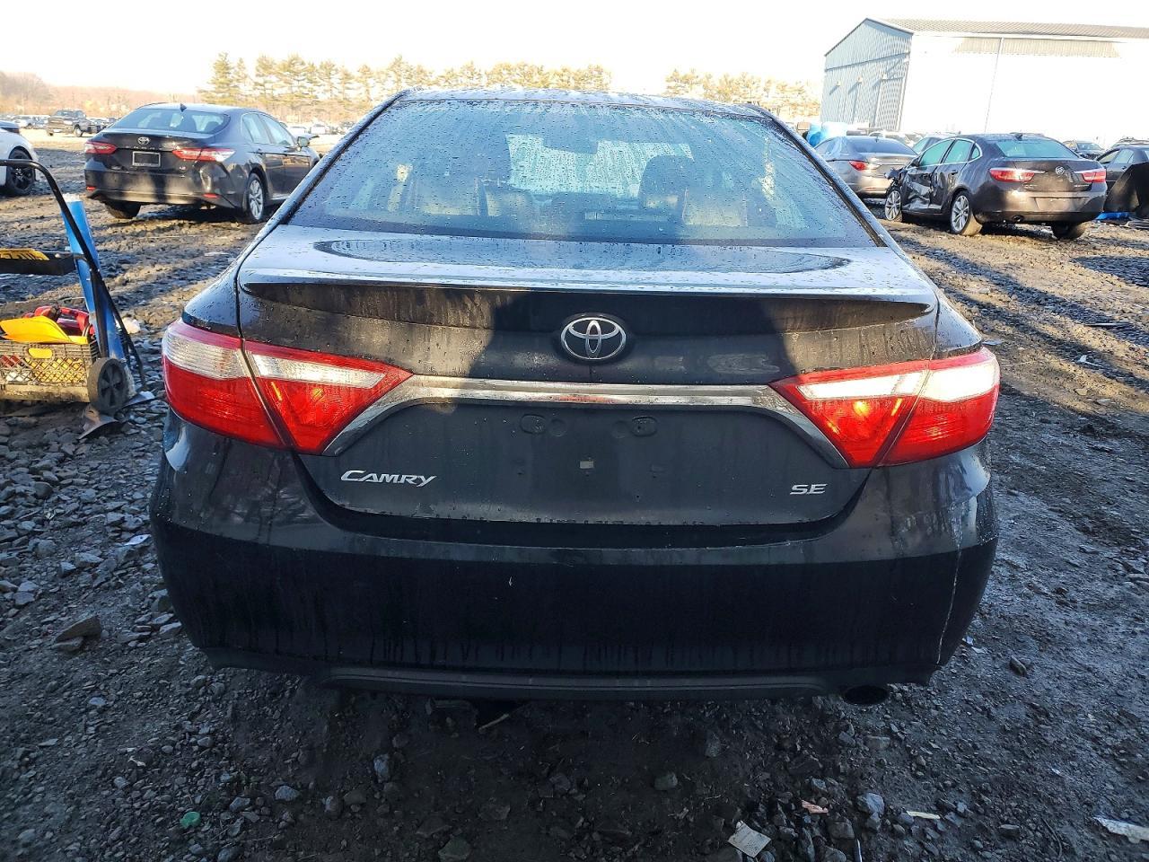 2017 Toyota Camry le