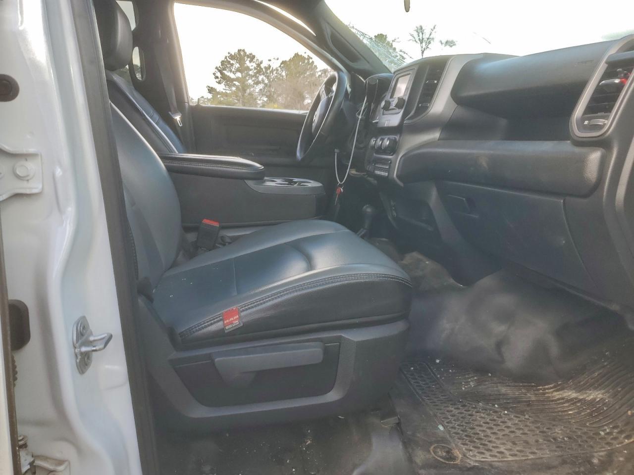 2022 Dodge RAM 2500 Tradesman Crew