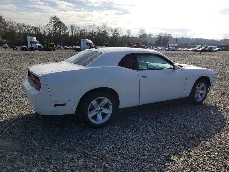 2014 Dodge Challenger sxt