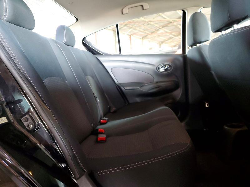 2015 Nissan Versa s