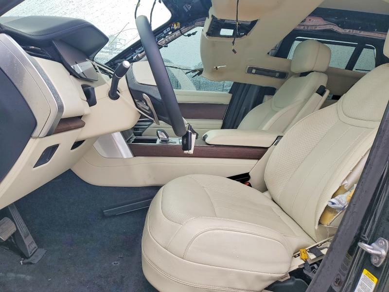 2025 Land Rover Range Rover se