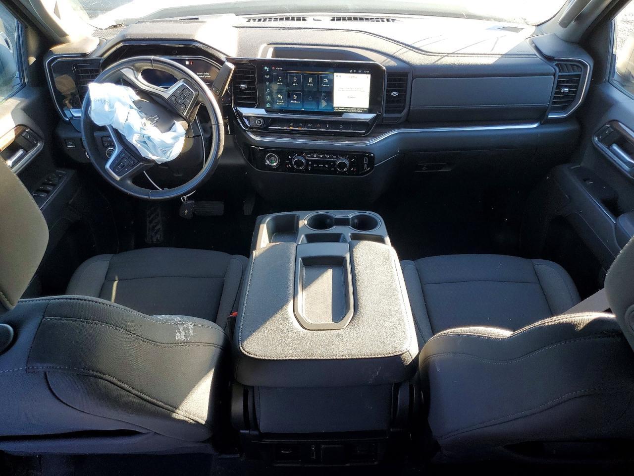 2022 Chevrolet Silverado K1500 RST