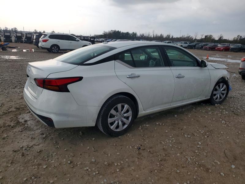 2019 Nissan Altima s