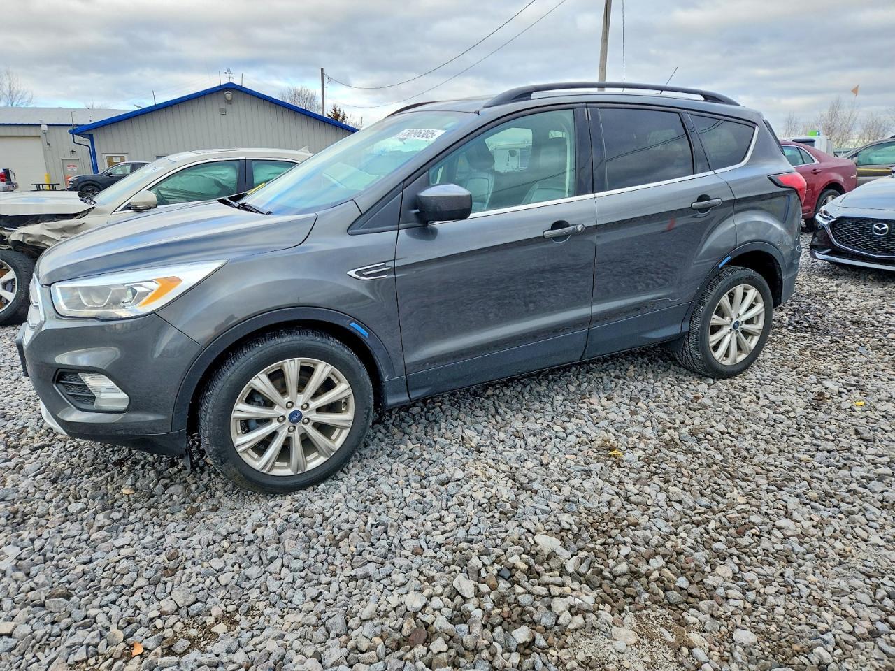 2019 Ford Escape sel