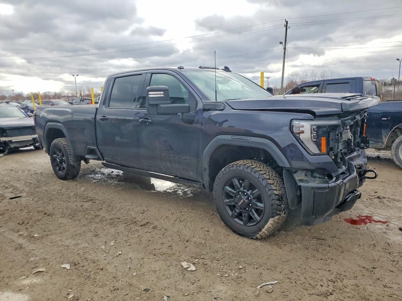 2025 GMC Sierra K3500 Denali