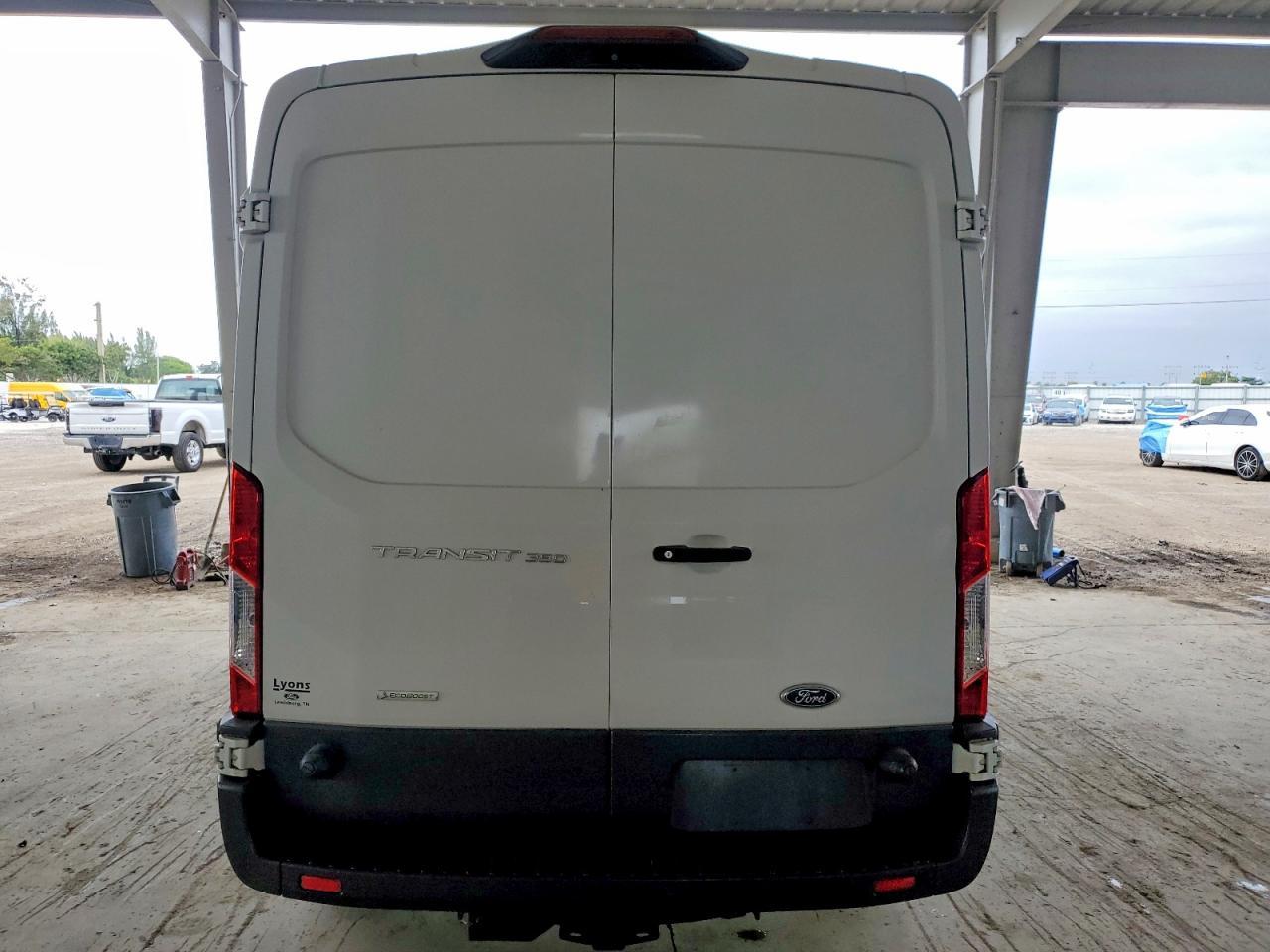 2018 Ford Transit T-350