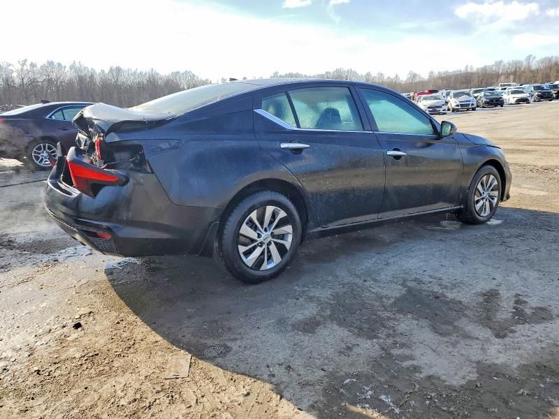 2019 Nissan Altima s
