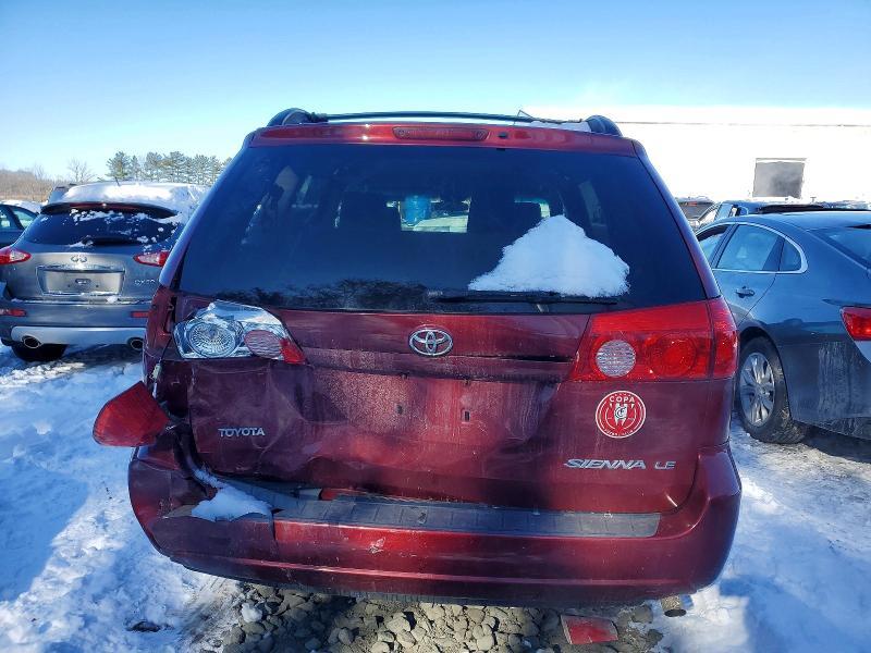 2010 Toyota Sienna ce