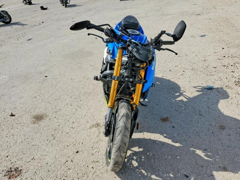 2022 Suzuki GSX-S750 M