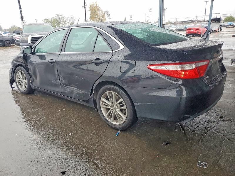 2016 Toyota Camry le