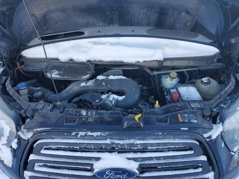 2017 Ford Transit BOX Truck