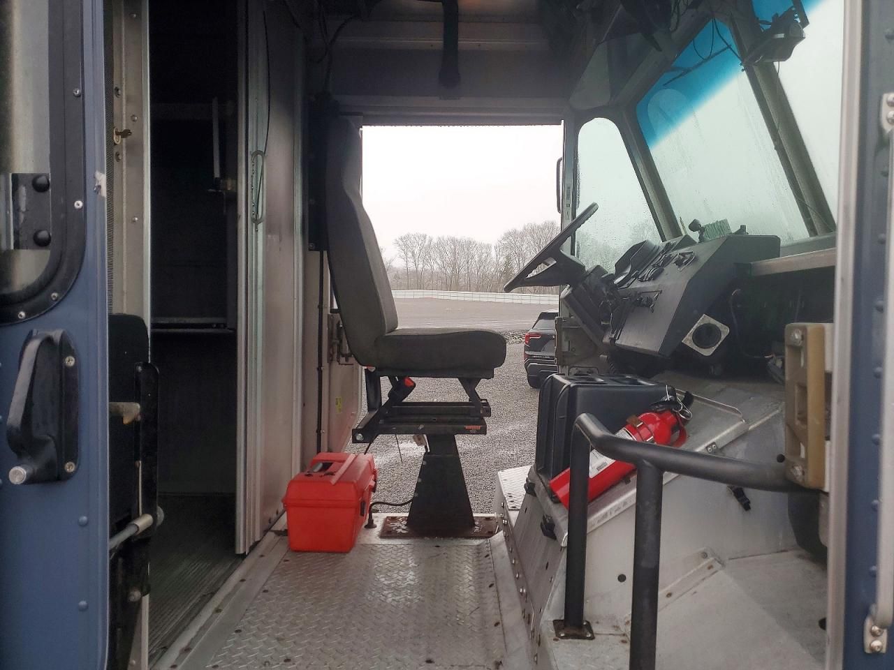 2020 Freightliner Chassis M Line WALK-IN Van