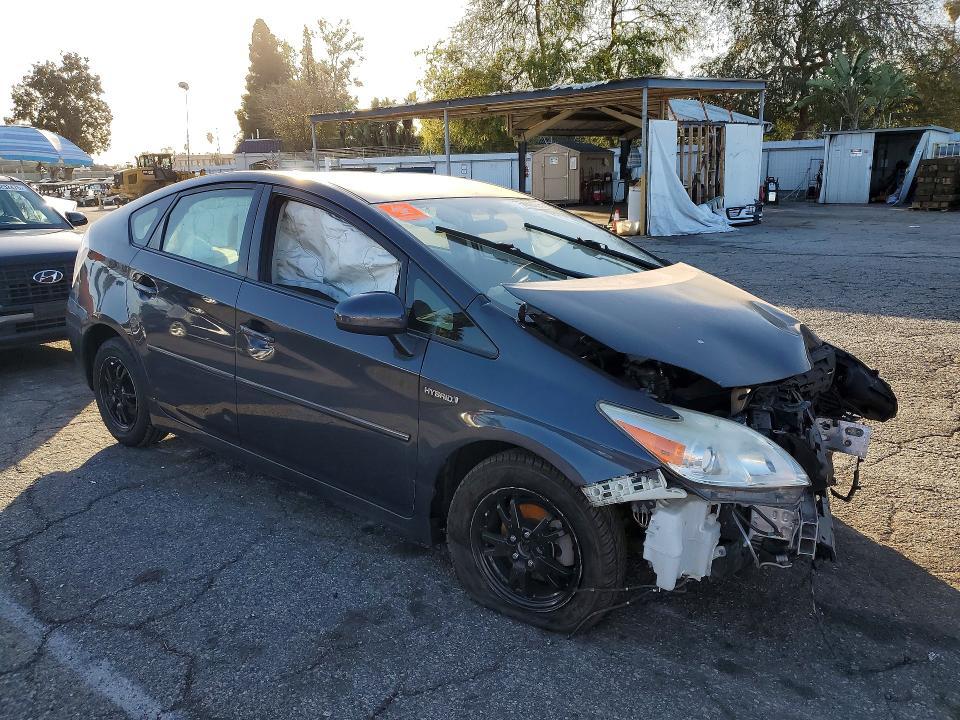 2015 Toyota Prius Three