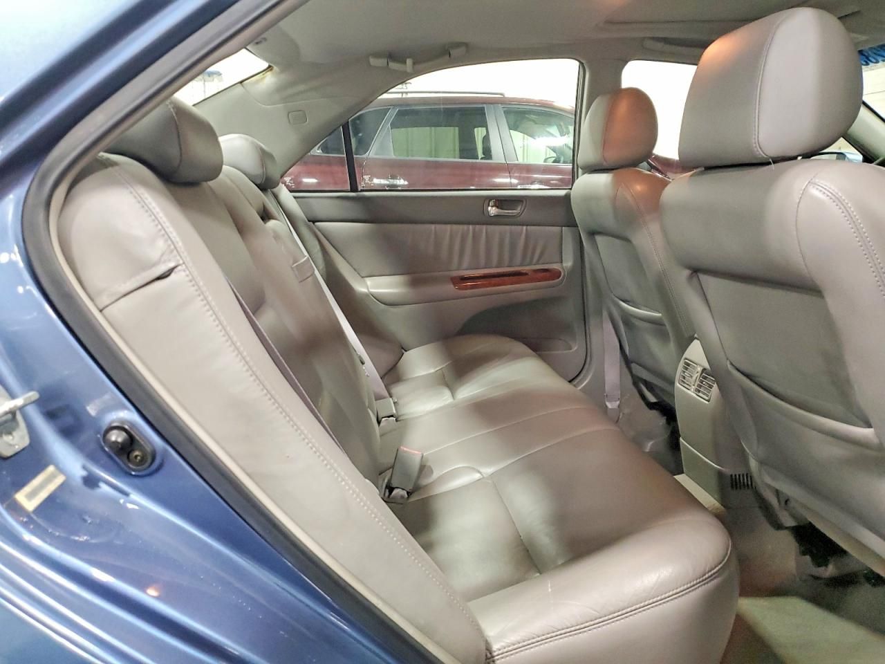 2003 Toyota Camry le