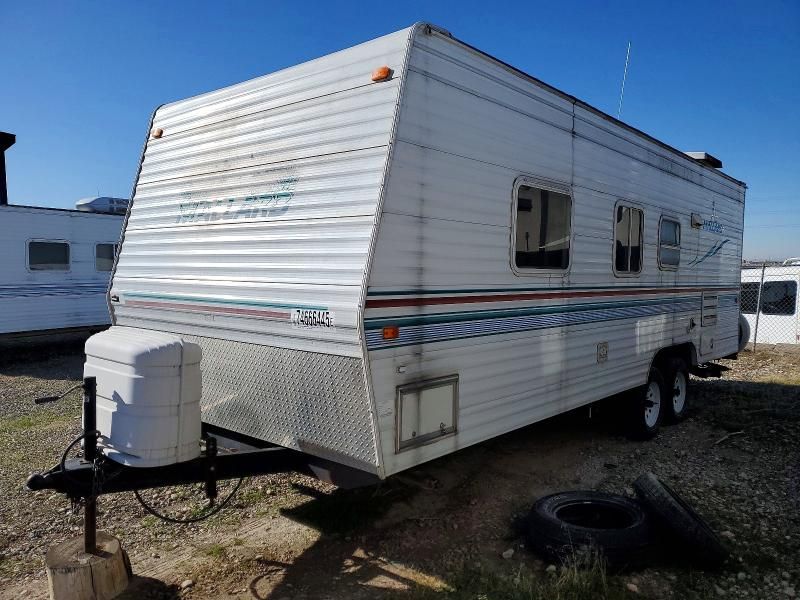 2001 Fleetwood Trailer