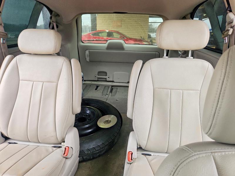 2006 Chrysler Town & Country Touring