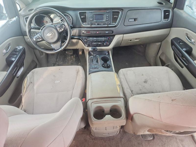 2016 KIA Sedona l