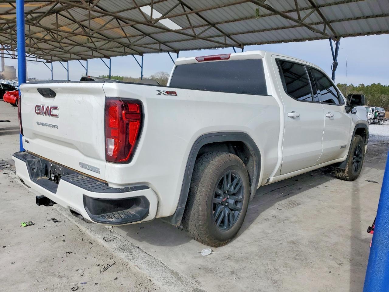 2024 GMC Sierra K1500 Elevation
