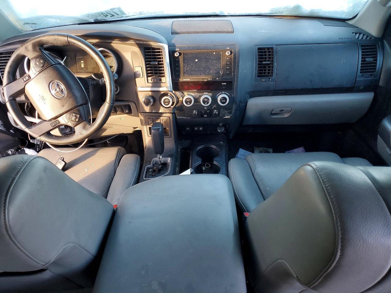 2021 Toyota Sequoia SR5