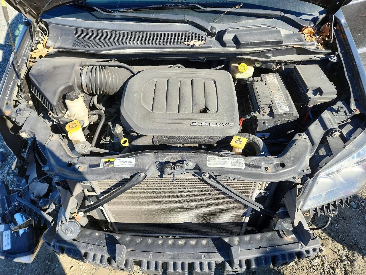 2014 Chrysler Town & Country Touring l