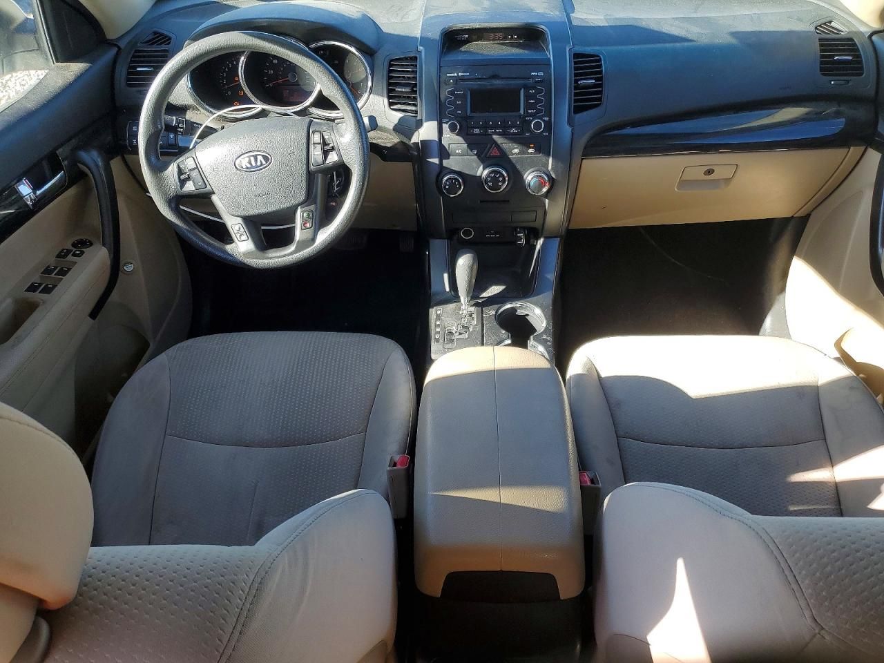 2013 KIA Sorento lx