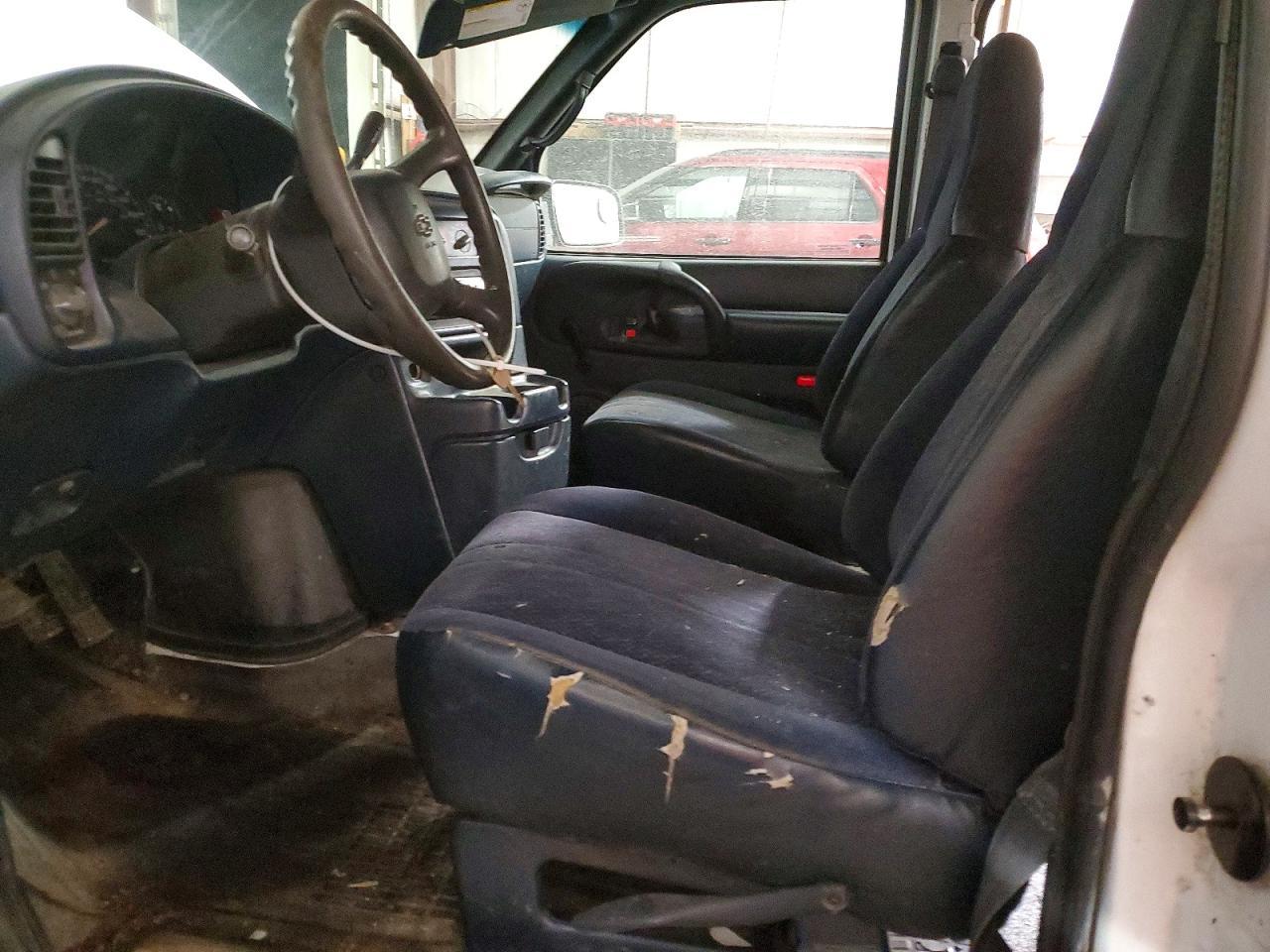 2002 Chevrolet Astro