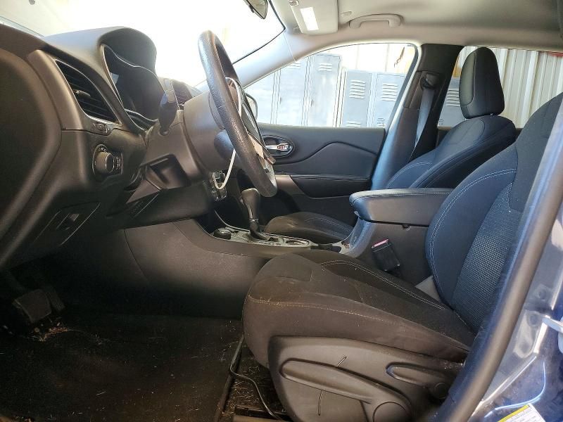 2020 Jeep Cherokee Latitude