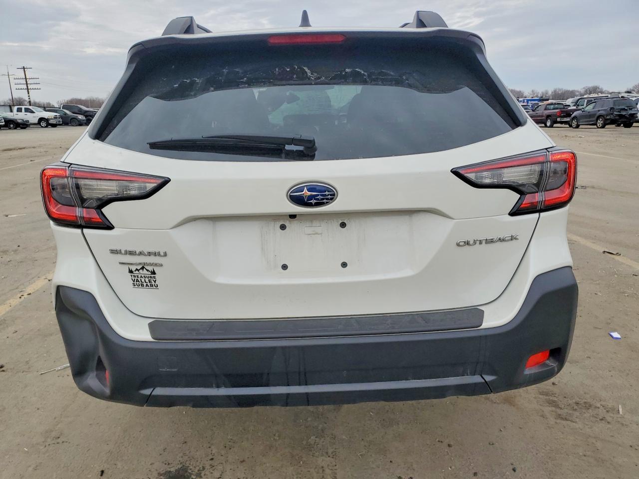 2025 Subaru Outback Premium