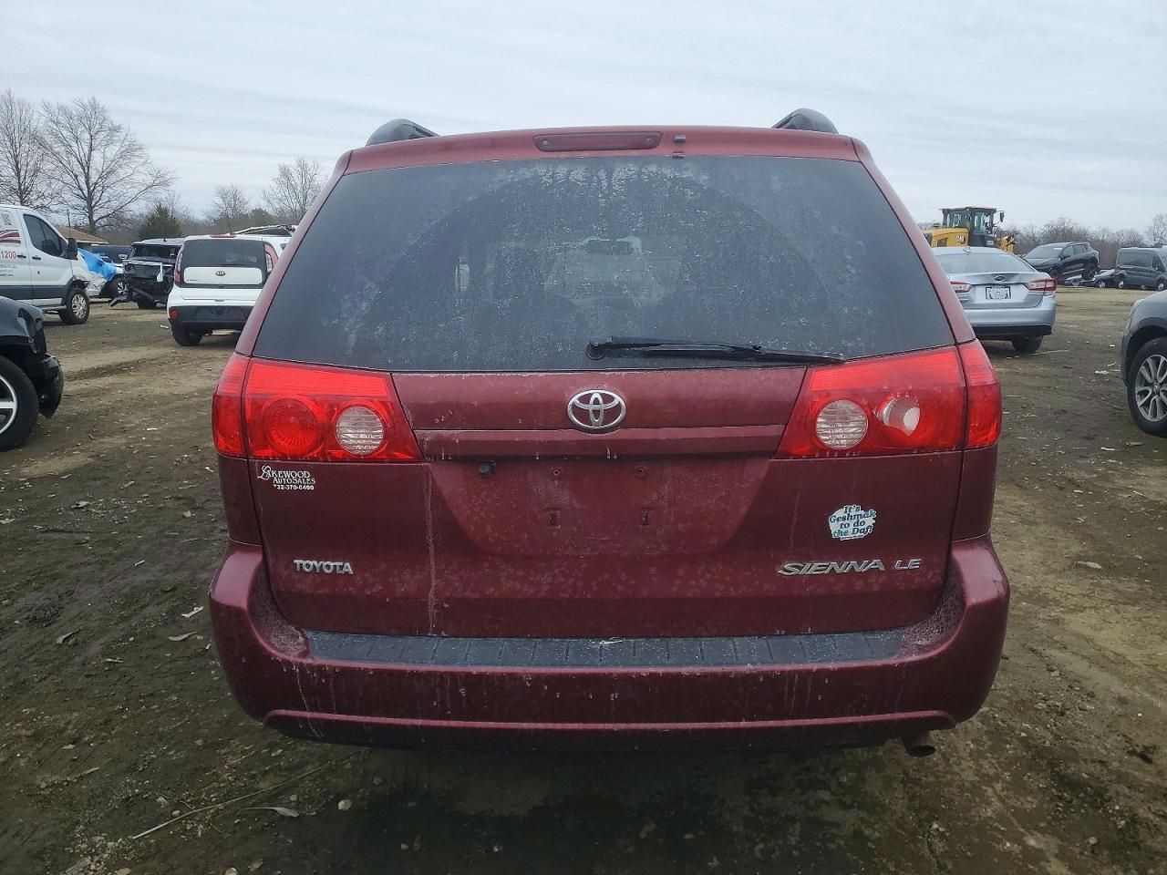 2010 Toyota Sienna ce