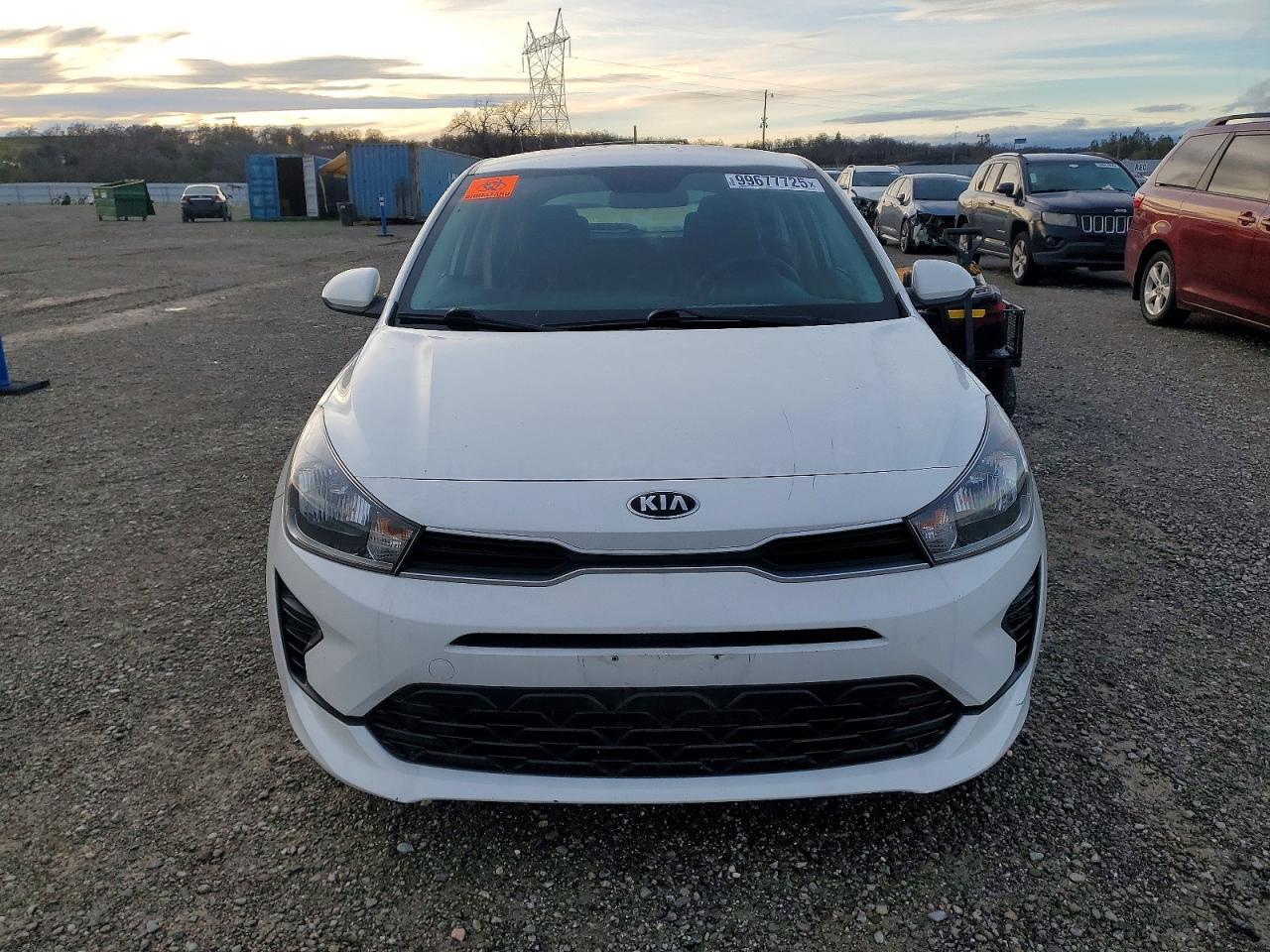 2021 KIA Rio s