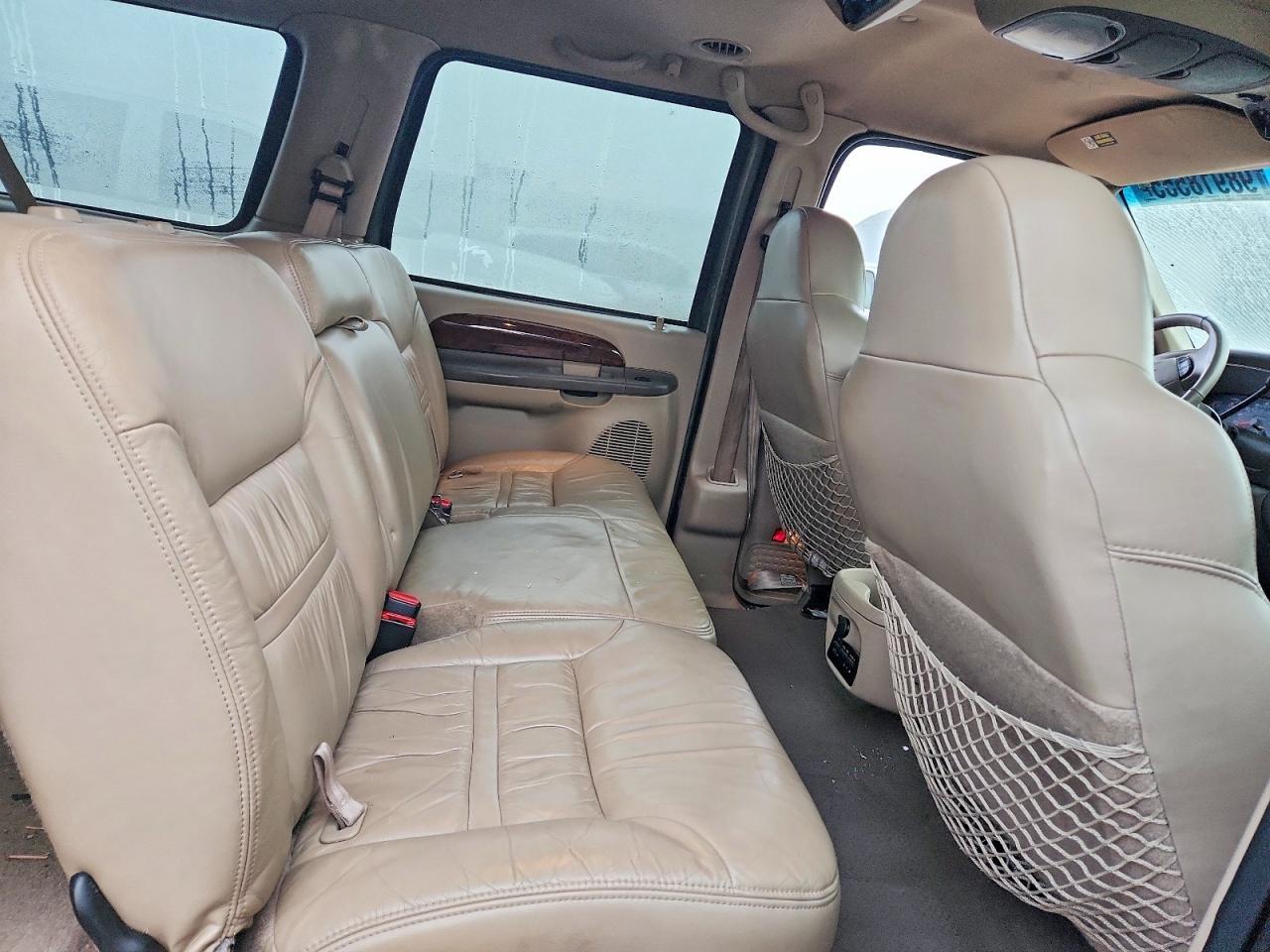 2000 Ford Excursion Limited