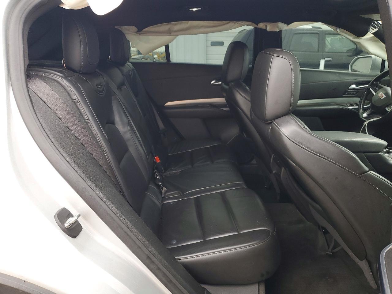 2020 Cadillac XT4 Premium Luxury